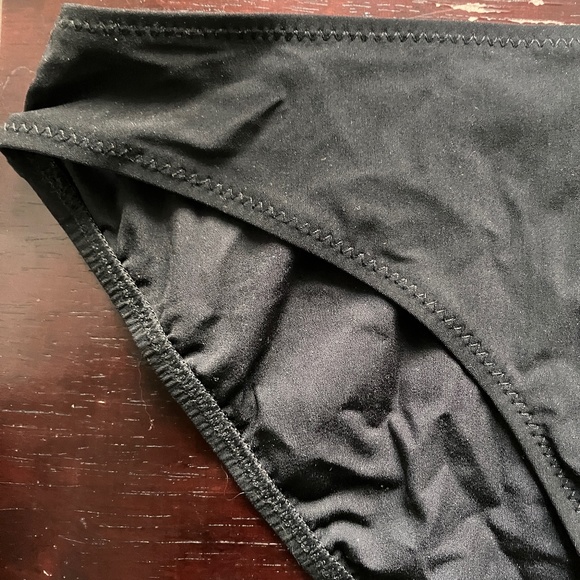 NEW SHAN BLACK BIKINI SET - Picture 10 of 16